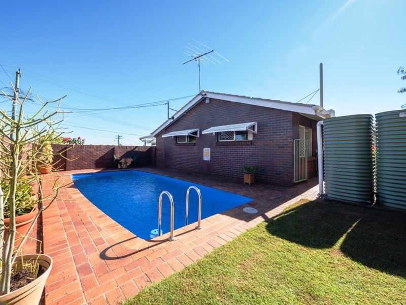 6 Nirimba Street, Manly West QLD 4179