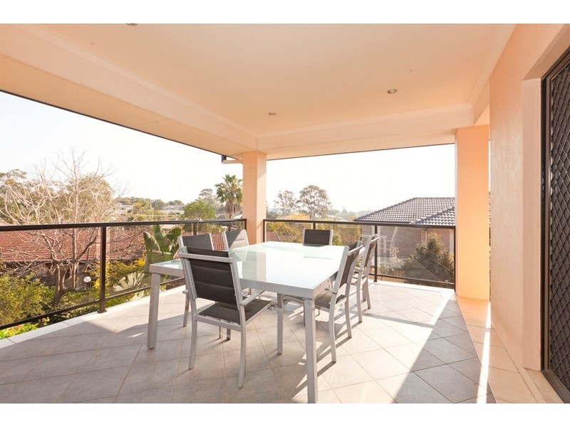 7 Summit Place, Wynnum West QLD 4178