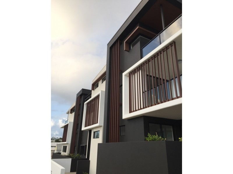 5/39 Yamboyna Street, Manly QLD 4179