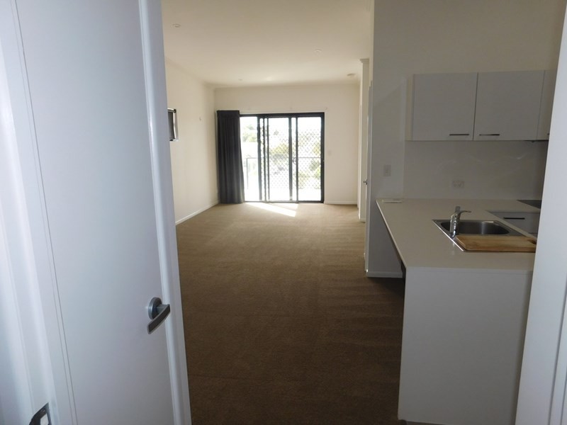 5/39 Yamboyna Street, Manly QLD 4179