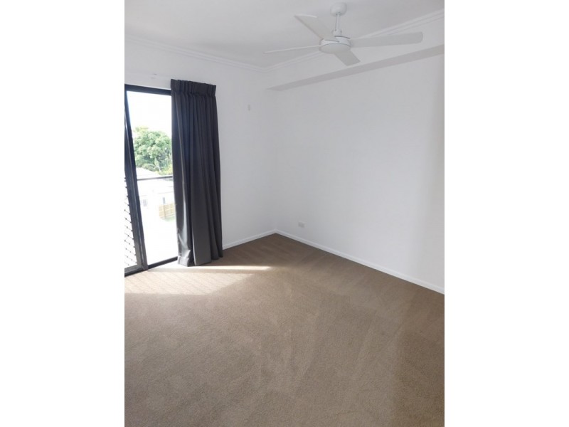 5/39 Yamboyna Street, Manly QLD 4179