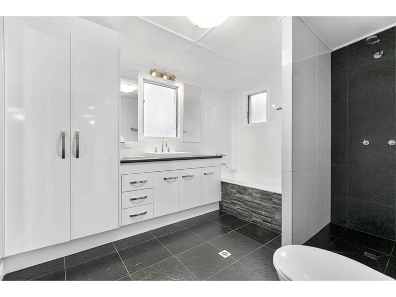 139 Blackwood Road, Manly West QLD 4179