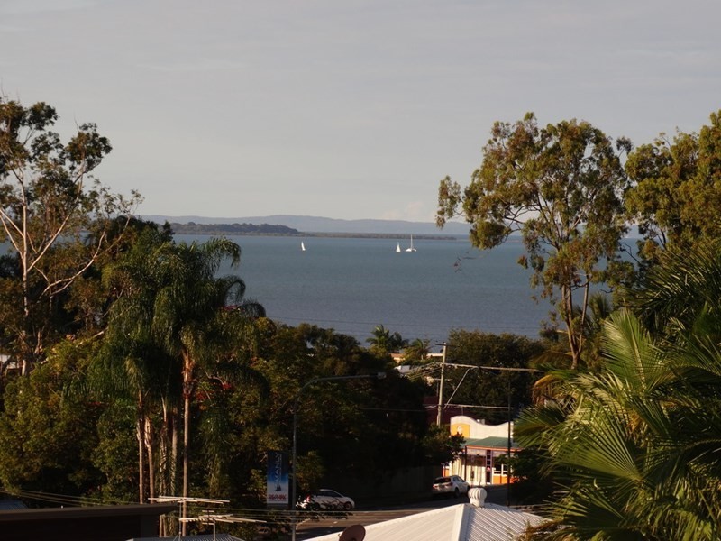 8/39 Yamboyna Street, Manly QLD 4179