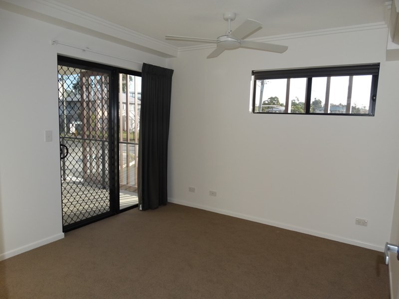 8/39 Yamboyna Street, Manly QLD 4179