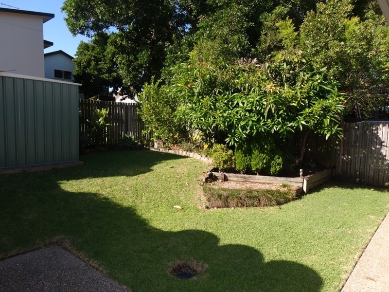 13 Outram Street, Lota QLD 4179