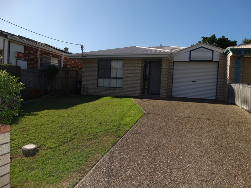 13 Outram Street, Lota QLD 4179