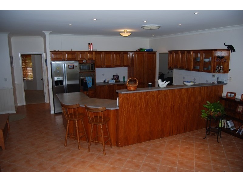 124 Petersen Street, Wynnum QLD 4178