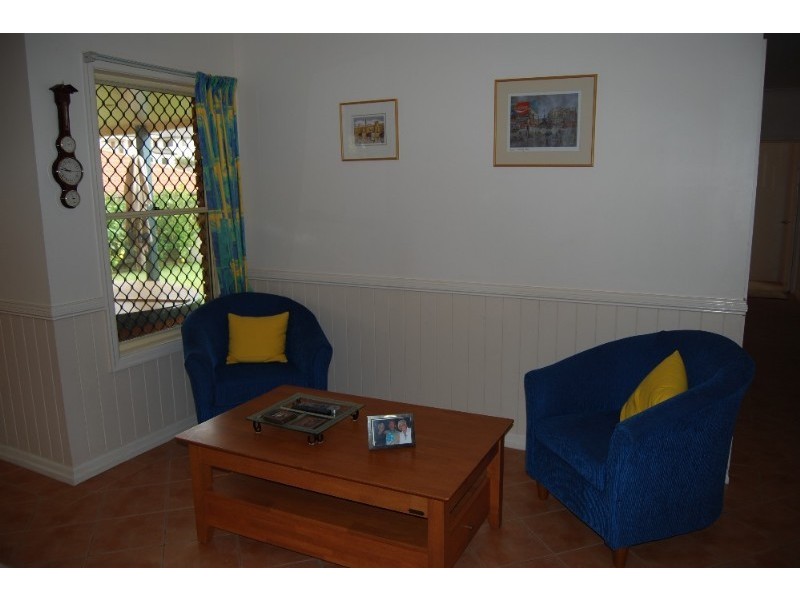 124 Petersen Street, Wynnum QLD 4178