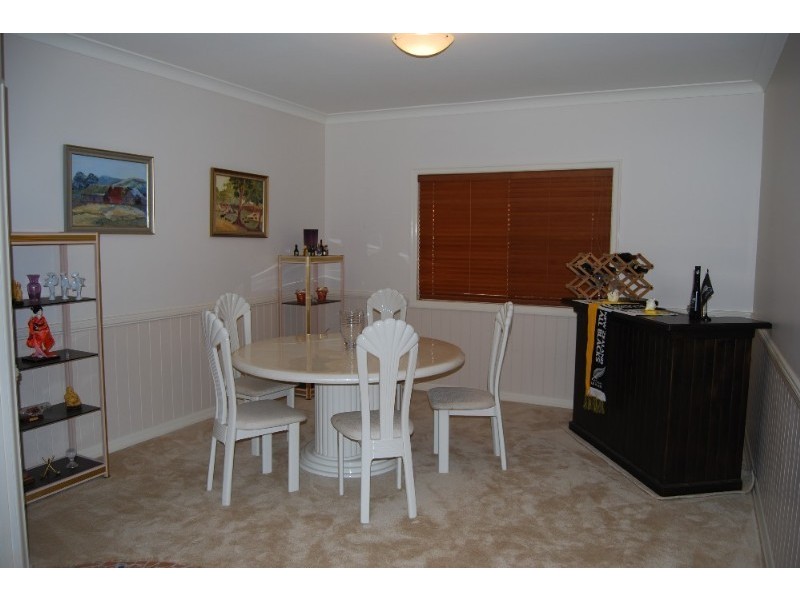 124 Petersen Street, Wynnum QLD 4178