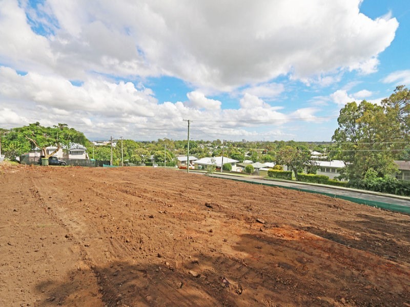 14 Primrose Parade, Wynnum QLD 4178