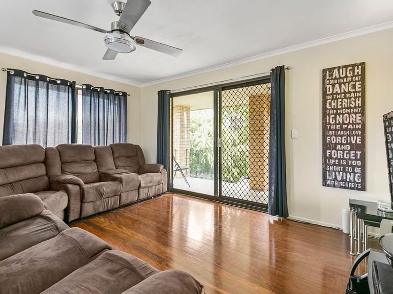 12 Kinsella Street, Belmont QLD 4153