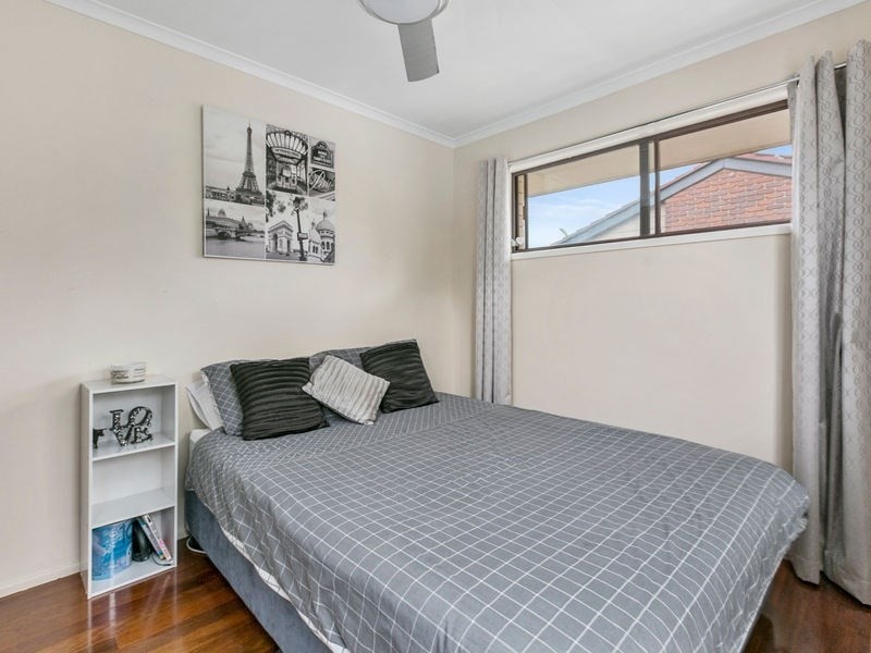 12 Kinsella Street, Belmont QLD 4153