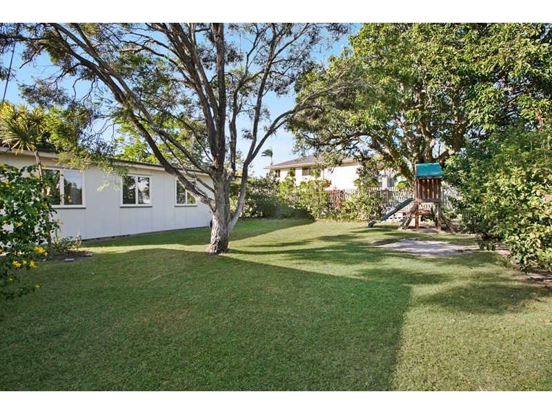 83 Prospect Street, Wynnum QLD 4178