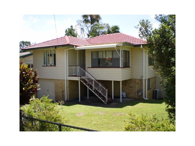 15 Heymer Street, Wynnum QLD 4178