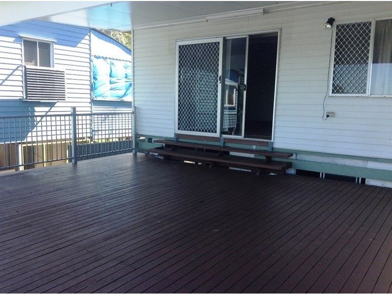 7 Ernest Street, Manly QLD 4179