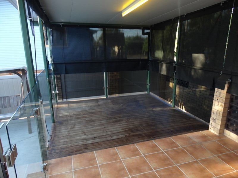 8 Hinckley Street, Manly West QLD 4179