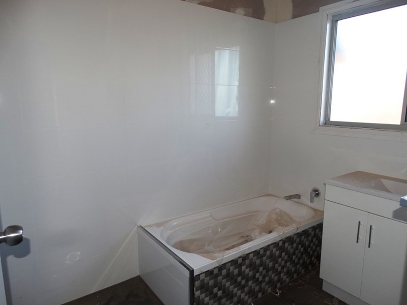 36 Talwong Street, Manly West QLD 4179