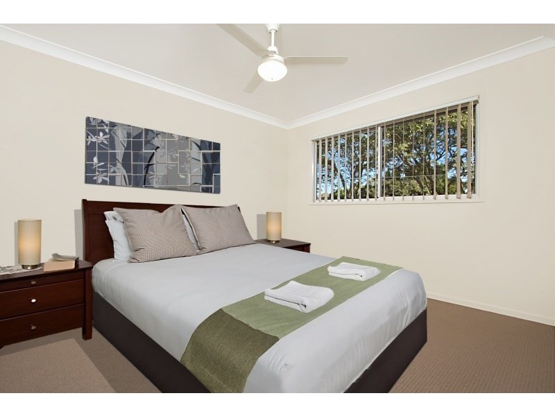 160 Wynnum North Road, Wynnum QLD 4178