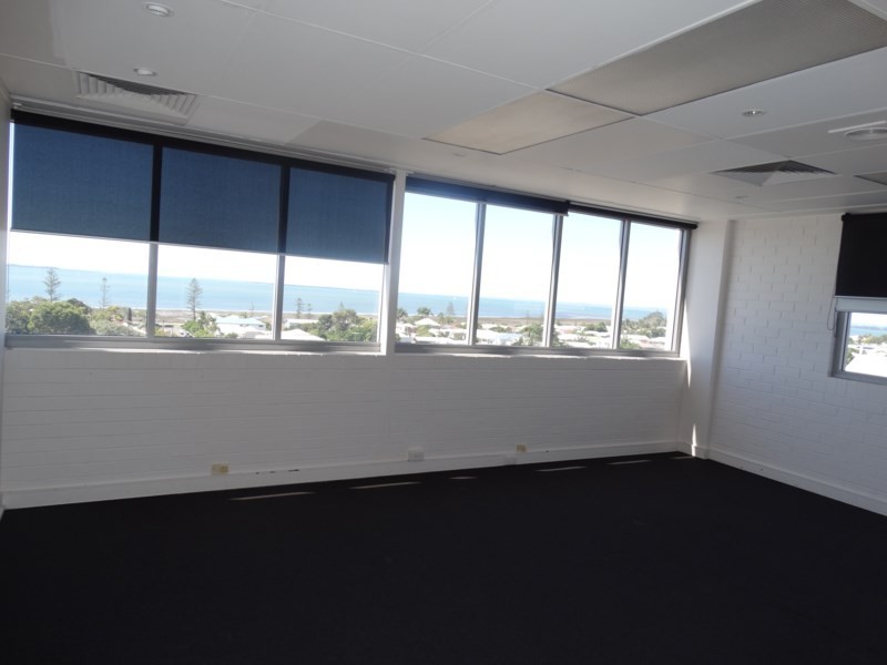 Lot 8/182 Bay Terrace, Wynnum QLD 4178