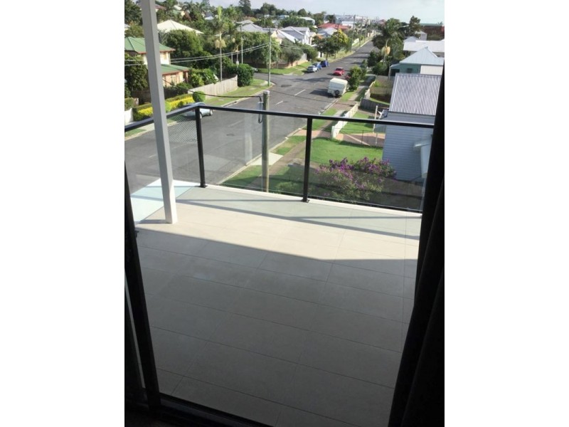 3/39 Yamboyna Street, Manly QLD 4179