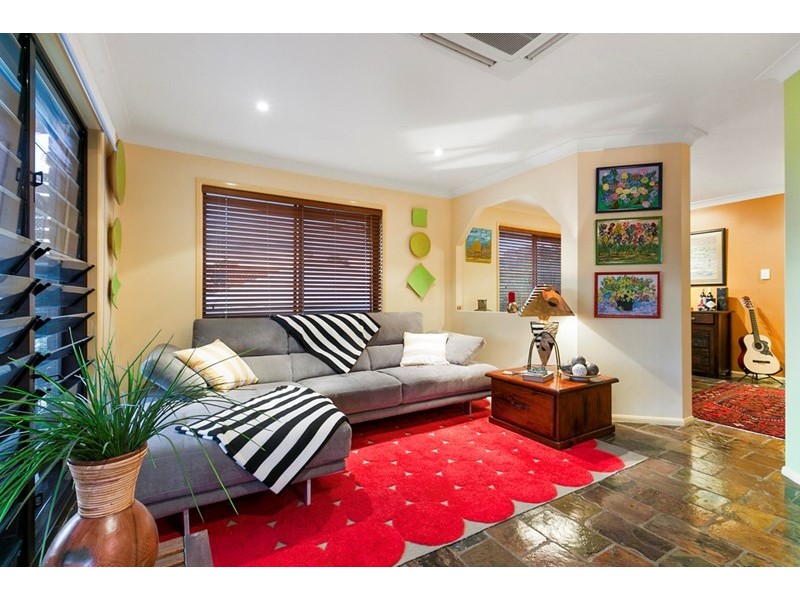 17 Goswell Street, Manly West QLD 4179