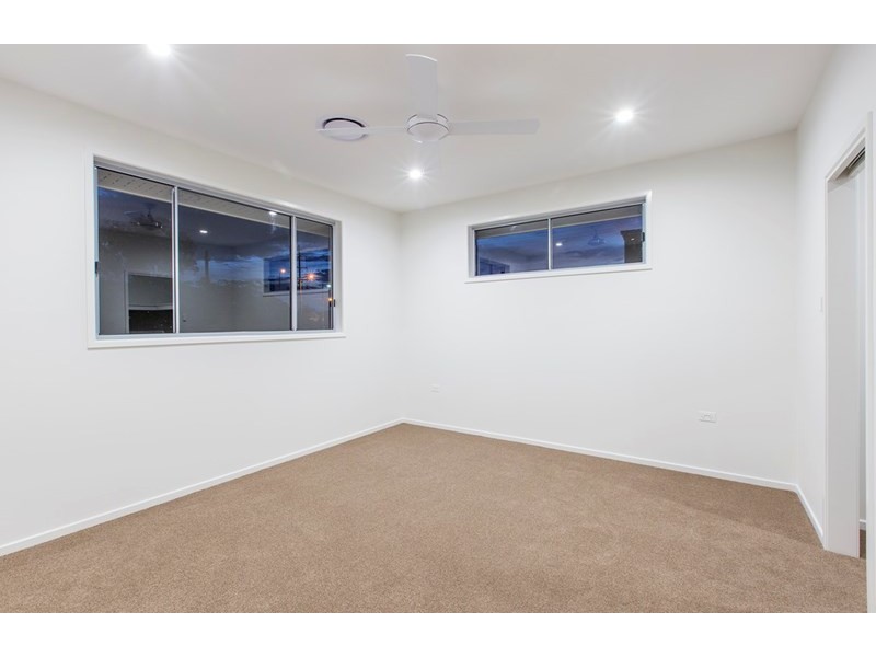 4 Kitchener Street, Wynnum QLD 4178