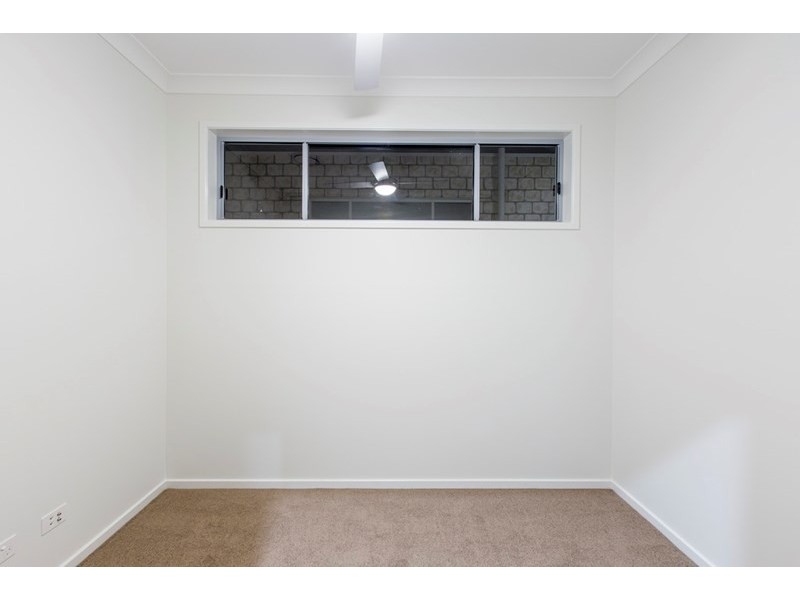 4 Kitchener Street, Wynnum QLD 4178