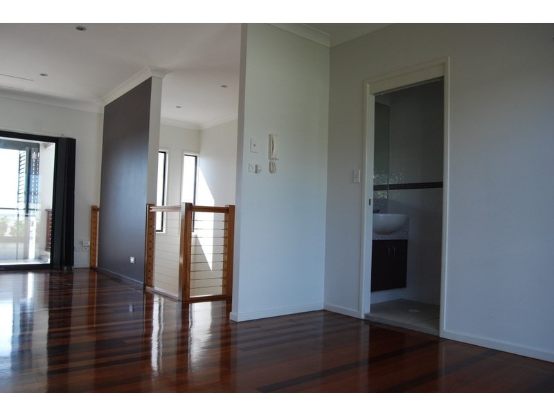 1/226 Stratton Terrace, Manly QLD 4179