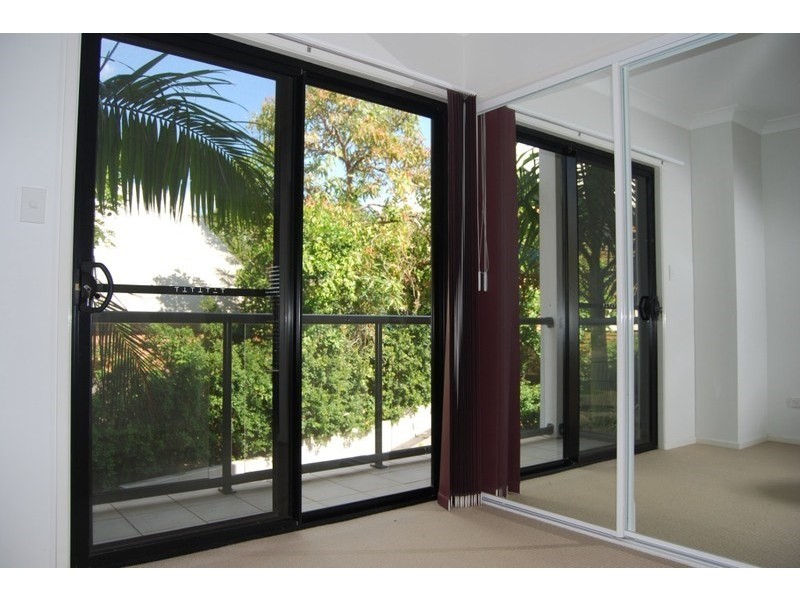 1/226 Stratton Terrace, Manly QLD 4179
