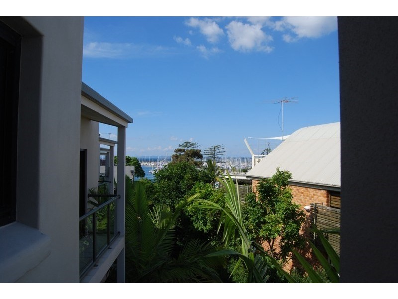 1/226 Stratton Terrace, Manly QLD 4179