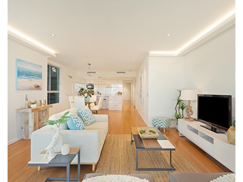 4/110 Akonna Street, Wynnum QLD 4178