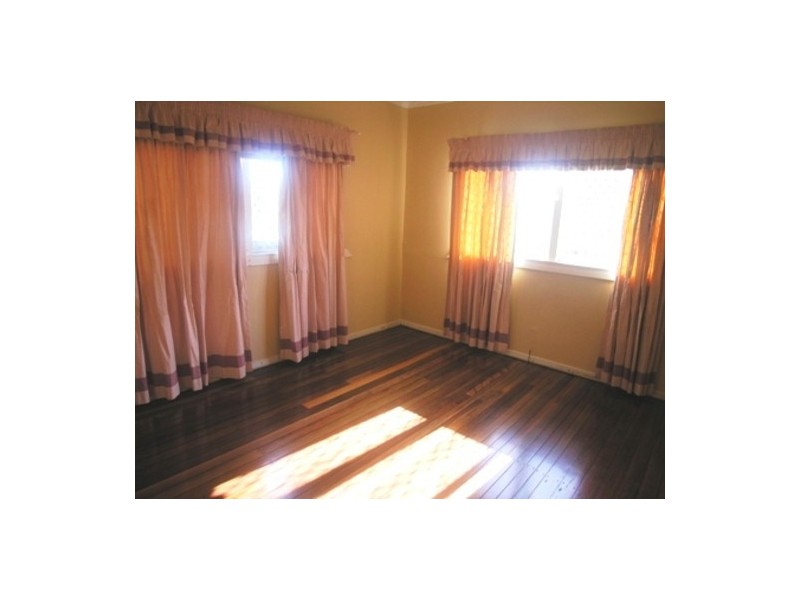 123 Henry Street, Wynnum QLD 4178