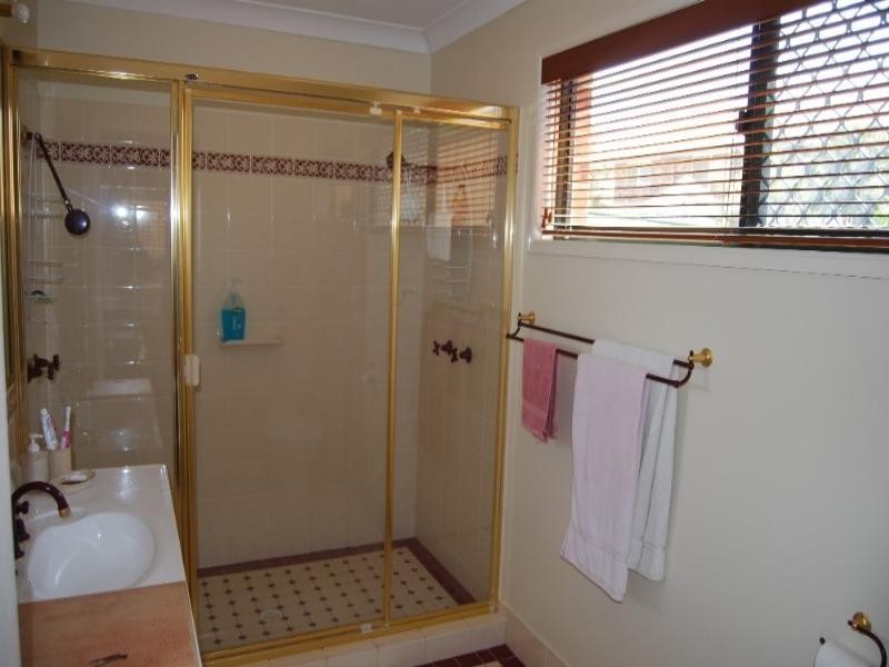 50 Lapworth Place, Manly West QLD 4179