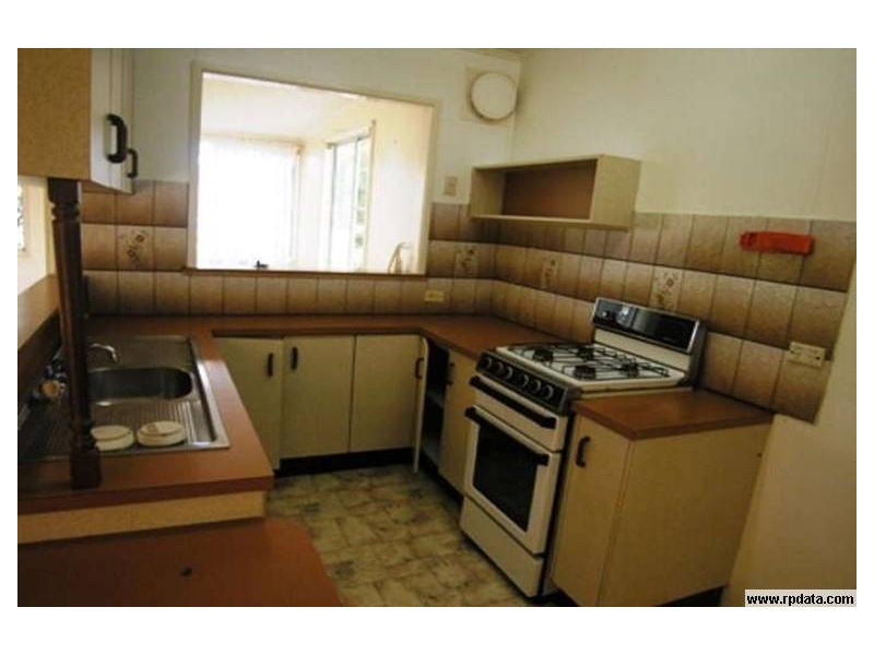 12 Ferndale Street, Lota QLD 4179