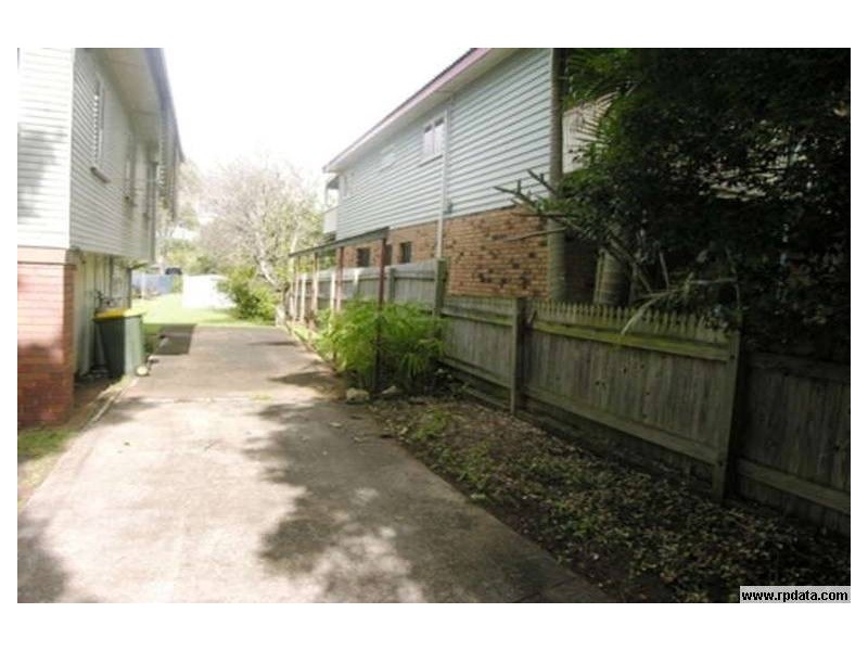 12 Ferndale Street, Lota QLD 4179