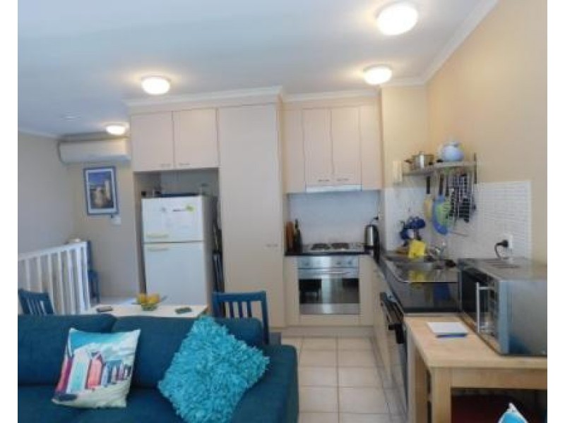 6/89 Bay Terrace, Wynnum QLD 4178