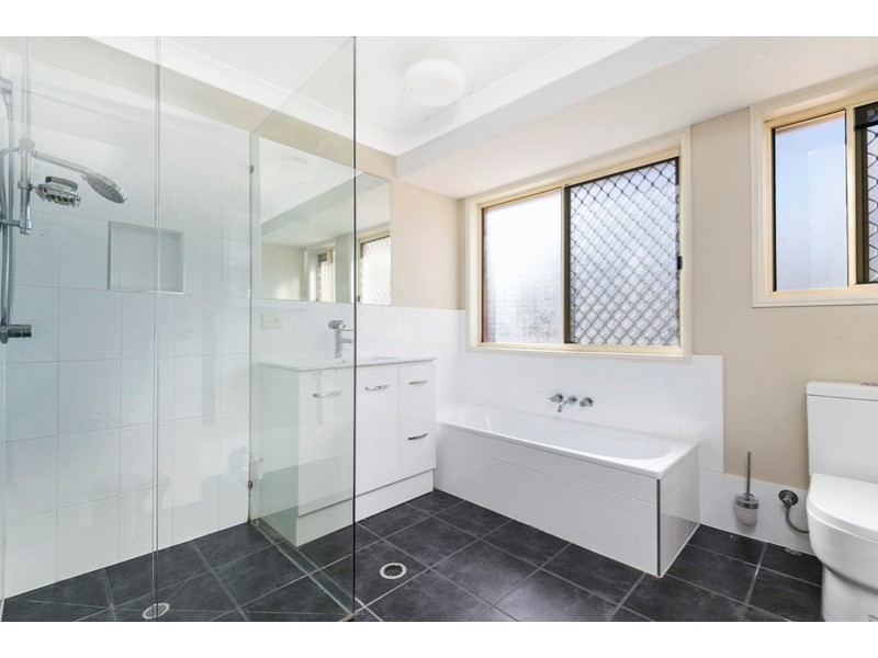 511 Manly Road, Manly West QLD 4179