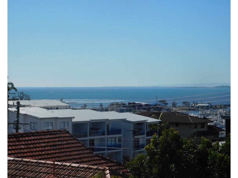 37 Valetta Street, Manly QLD 4179