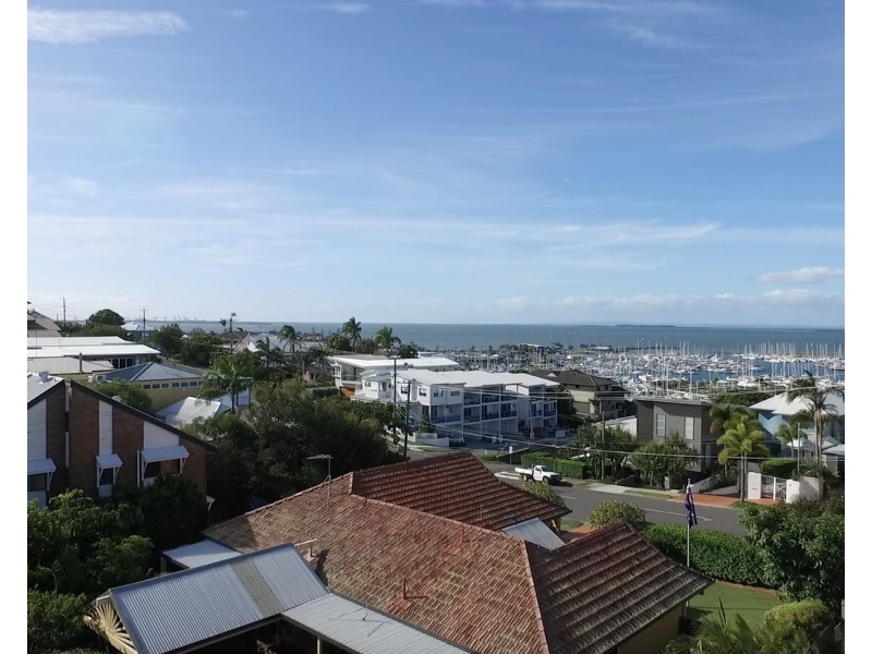 37 Valetta Street, Manly QLD 4179