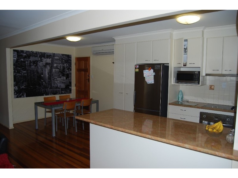 36 Cabanda Street, Wynnum West QLD 4178