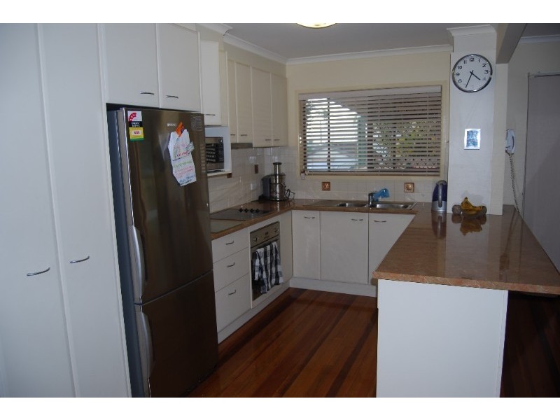36 Cabanda Street, Wynnum West QLD 4178