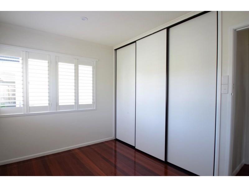 8 Baldwin Street, Bulimba QLD 4171