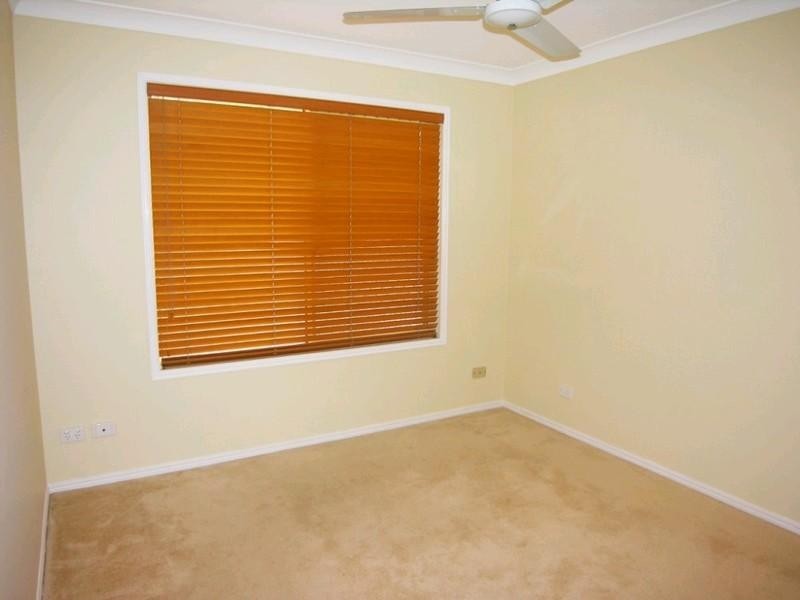 1/8 Drayton Terrace, Wynnum QLD 4178