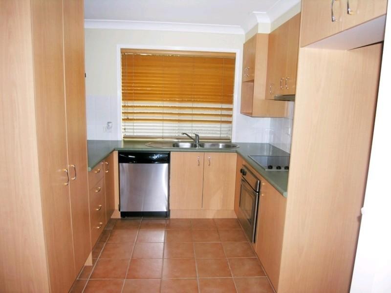 1/8 Drayton Terrace, Wynnum QLD 4178