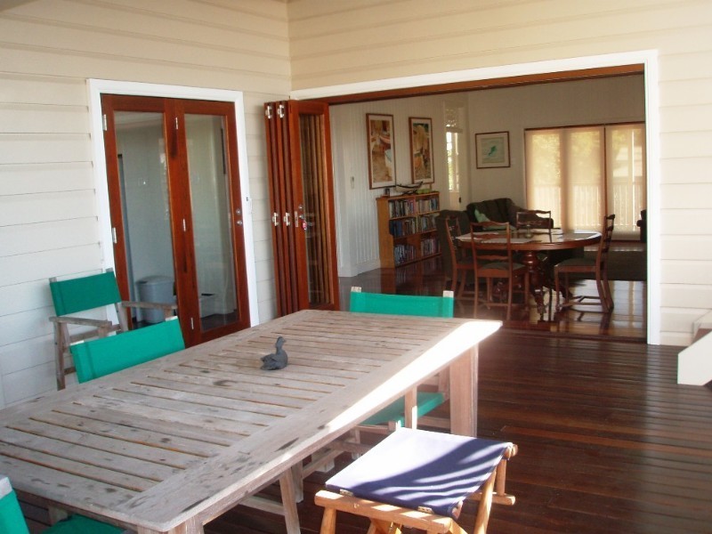 19 Wolsey Parade, Wynnum QLD 4178