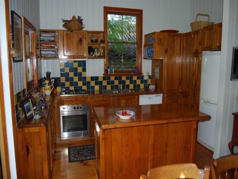 122 Kingsley Terrace, Manly QLD 4179