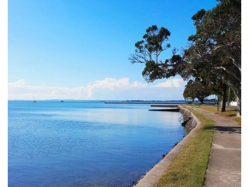 31 Clara Street, Wynnum QLD 4178