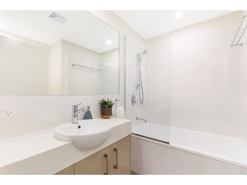 4/83 Akonna Street, Wynnum QLD 4178