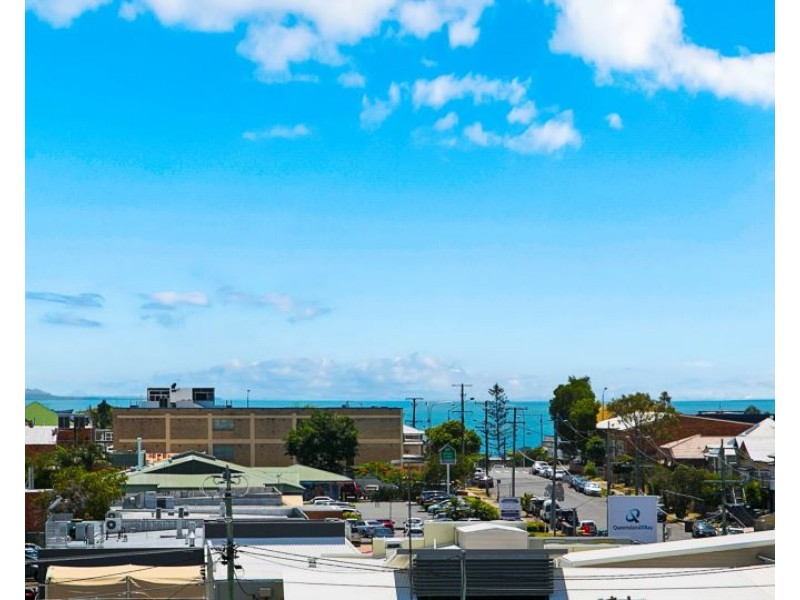 11 Besham Parade, Wynnum QLD 4178