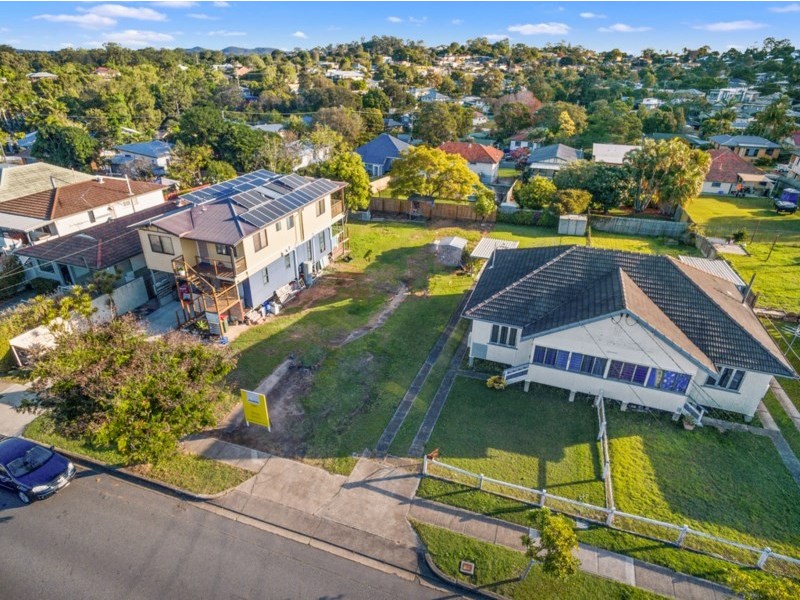 131 Whites Road, Manly West QLD 4179